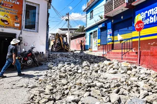 Avance de obra — Farmacias del Pueblo hacia el Coliseo Municipal — foto 4