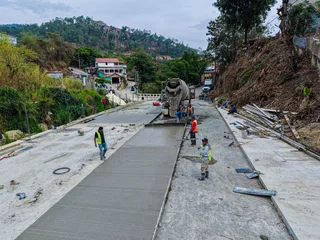 Avance de obra — Pavimentación en la parte baja del Instituto Tecnológico hacia el puente — foto 4